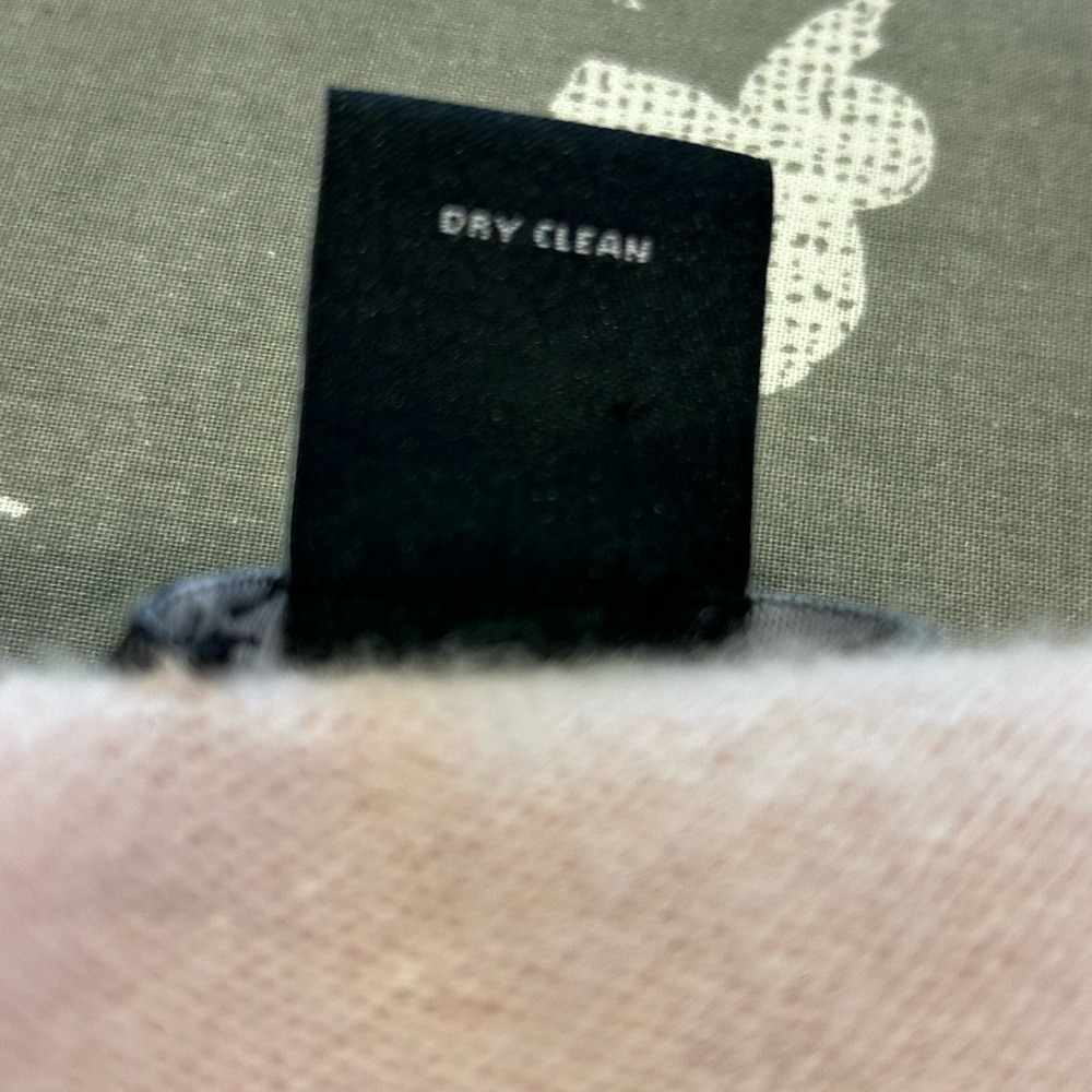 🌸”C by Bloomingdale’s” Light Pink Short Sleeve 100% Cashmere Sweater Size L🌷 - Picture 7 of 10